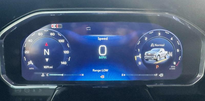 Chevrolet Silverado 1500 High Country Crew Cab 4WD 2026