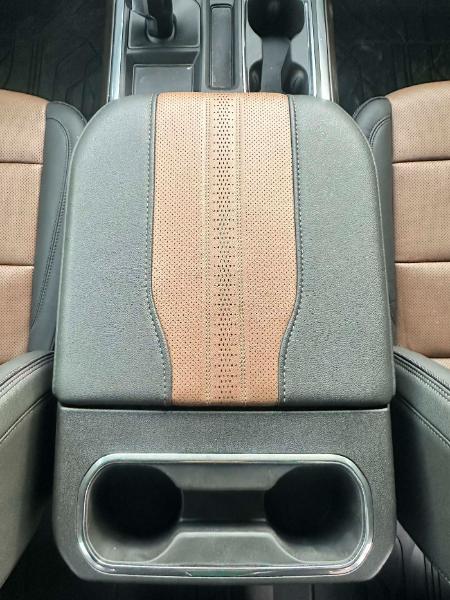 Chevrolet Silverado 1500 High Country Crew Cab 4WD 2026