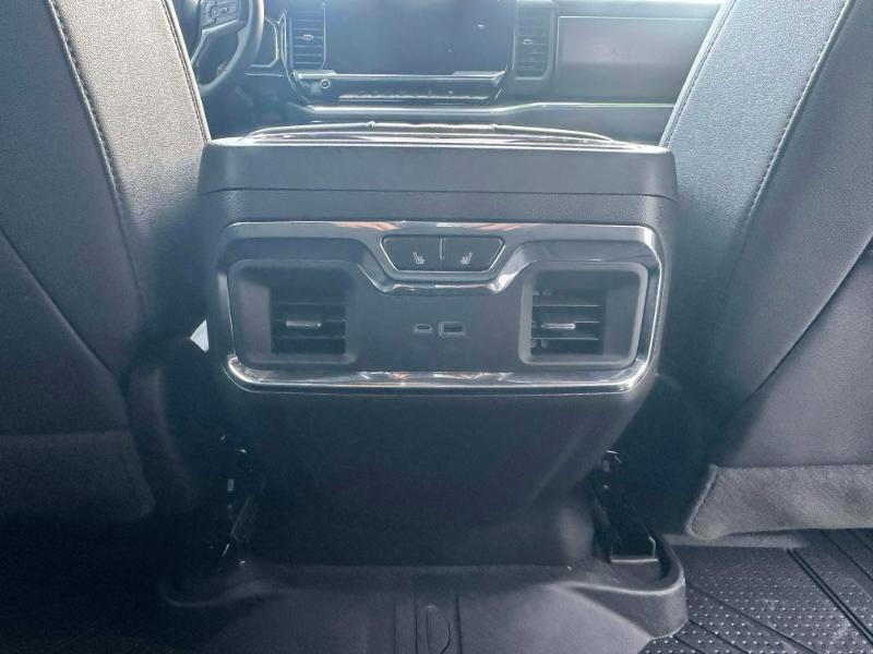 Chevrolet Silverado 1500 High Country Crew Cab 4WD 2026