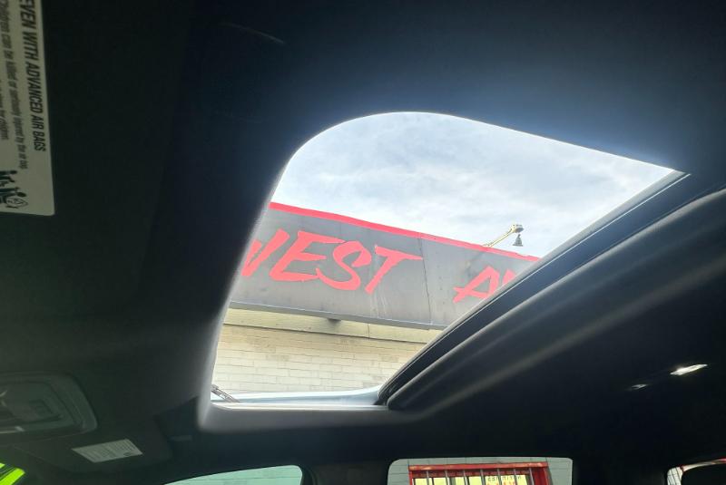 Chevrolet Silverado 1500 High Country Crew Cab 4WD 2026