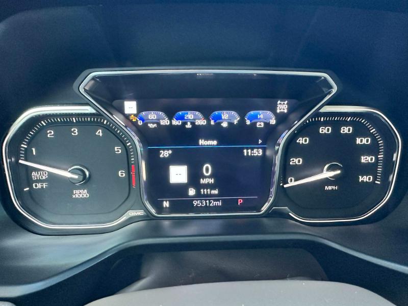 GMC Yukon Denali 4WD 2021