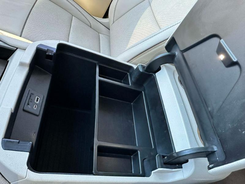 GMC Yukon Denali 4WD 2021