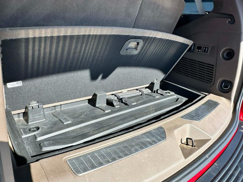 GMC Yukon Denali 4WD 2021