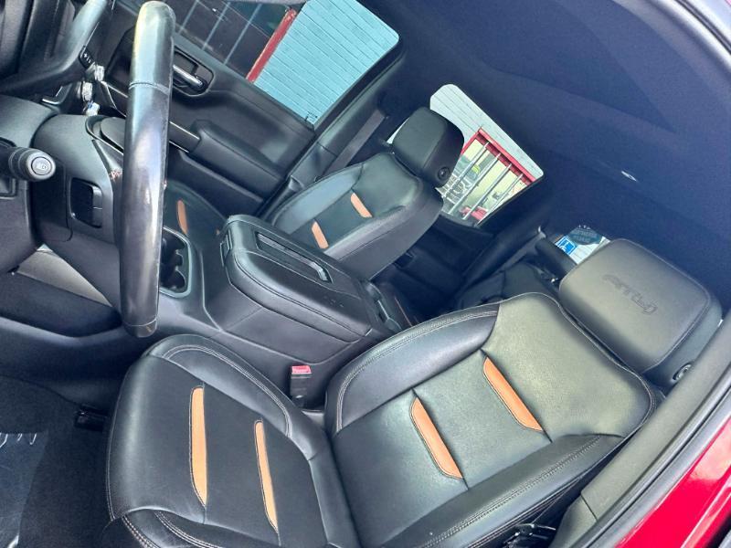 GMC Sierra 1500 AT4 Crew Cab 4WD 2019
