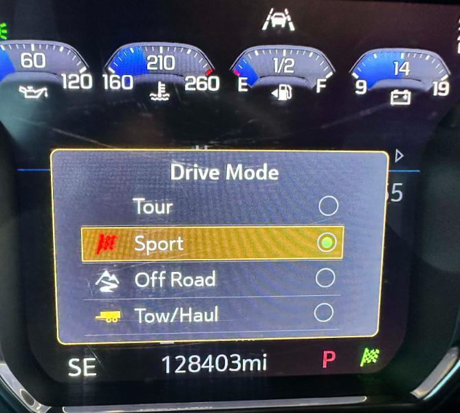 GMC Sierra 1500 AT4 Crew Cab 4WD 2019