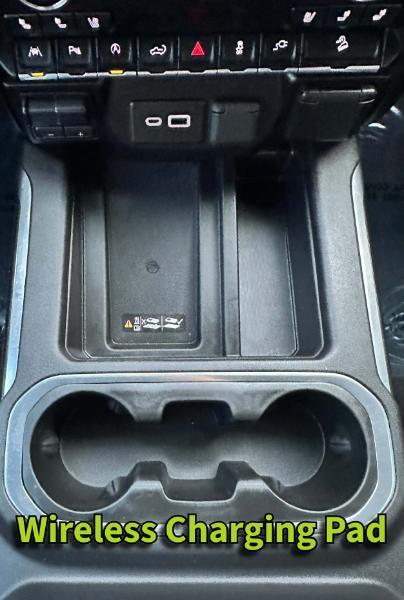 GMC Sierra 1500 AT4 Crew Cab 4WD 2019