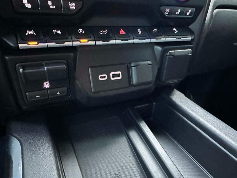 GMC Sierra 1500 AT4 Crew Cab 4WD 2019