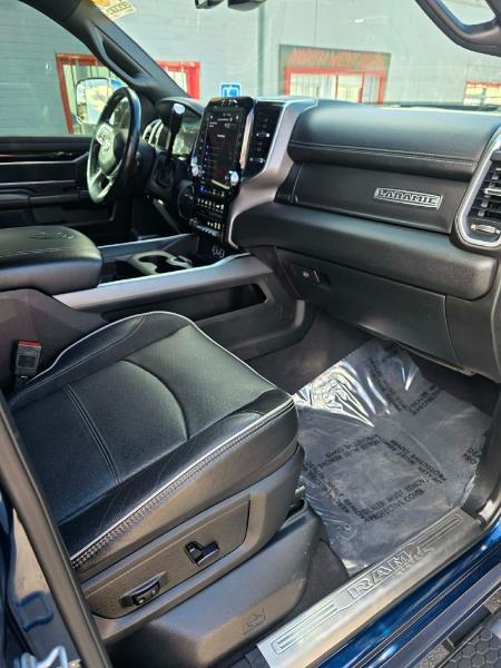 RAM 2500 Laramie Crew Cab SWB 4WD 2020