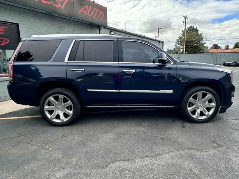 Cadillac Escalade  2017