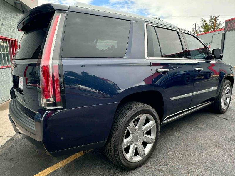 Cadillac Escalade  2017