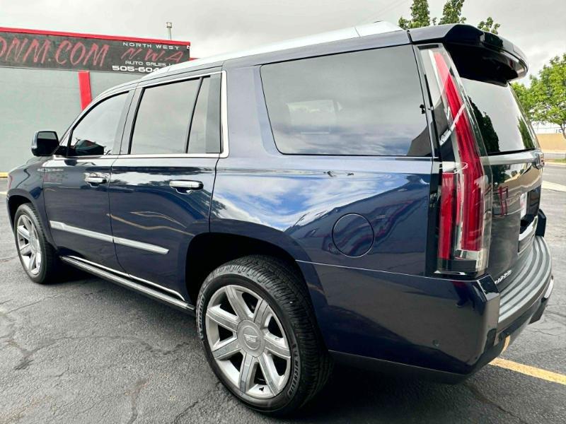 Cadillac Escalade  2017