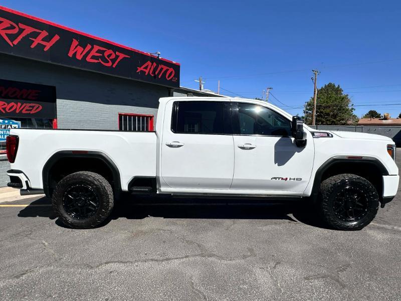 GMC Sierra 3500HD AT4 Crew Cab 4WD 2022