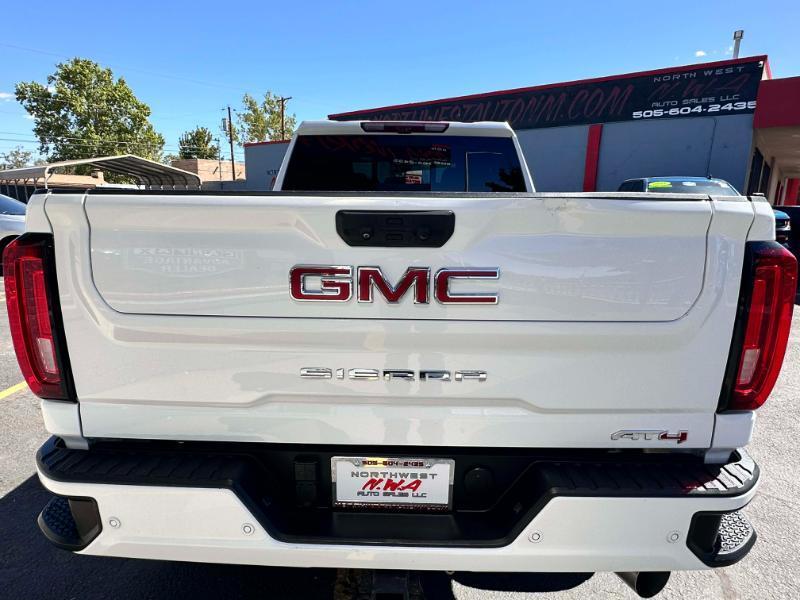 GMC Sierra 3500HD AT4 Crew Cab 4WD 2022