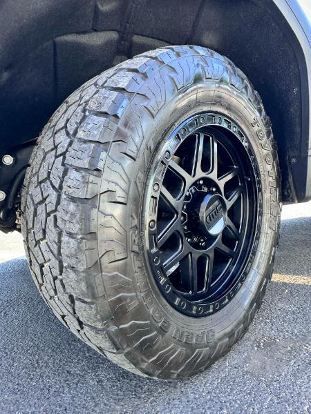 GMC Sierra 3500HD AT4 Crew Cab 4WD 2022