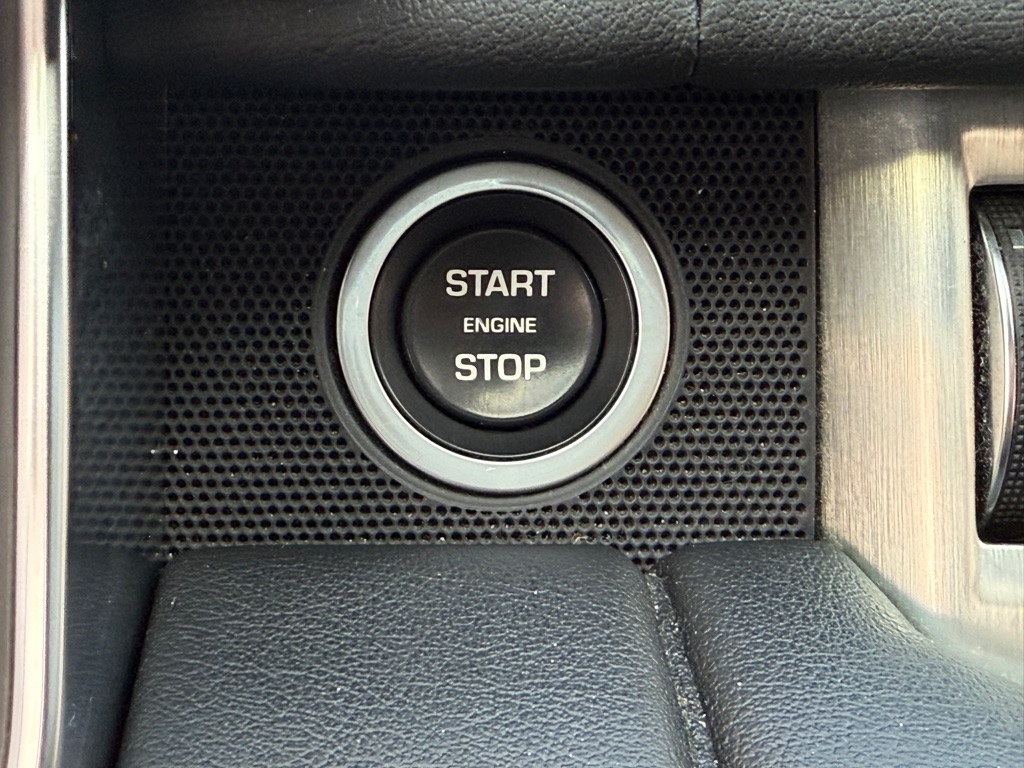 Land Rover Range Rover 4WD 4dr Diesel 2016 Land Rover Range Rover 4WD 4dr Diesel 2016