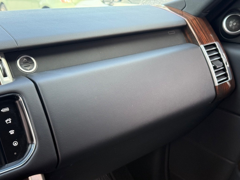 Land Rover Range Rover 4WD 4dr Diesel 2016 Land Rover Range Rover 4WD 4dr Diesel 2016