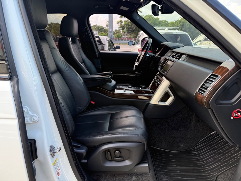 Land Rover Range Rover 4WD 4dr Diesel 2016 Land Rover Range Rover 4WD 4dr Diesel 2016