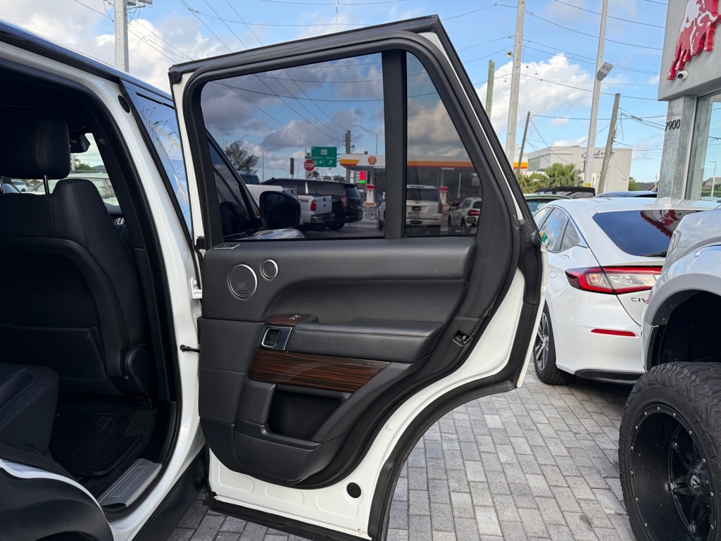 Land Rover Range Rover 4WD 4dr Diesel 2016 Land Rover Range Rover 4WD 4dr Diesel 2016