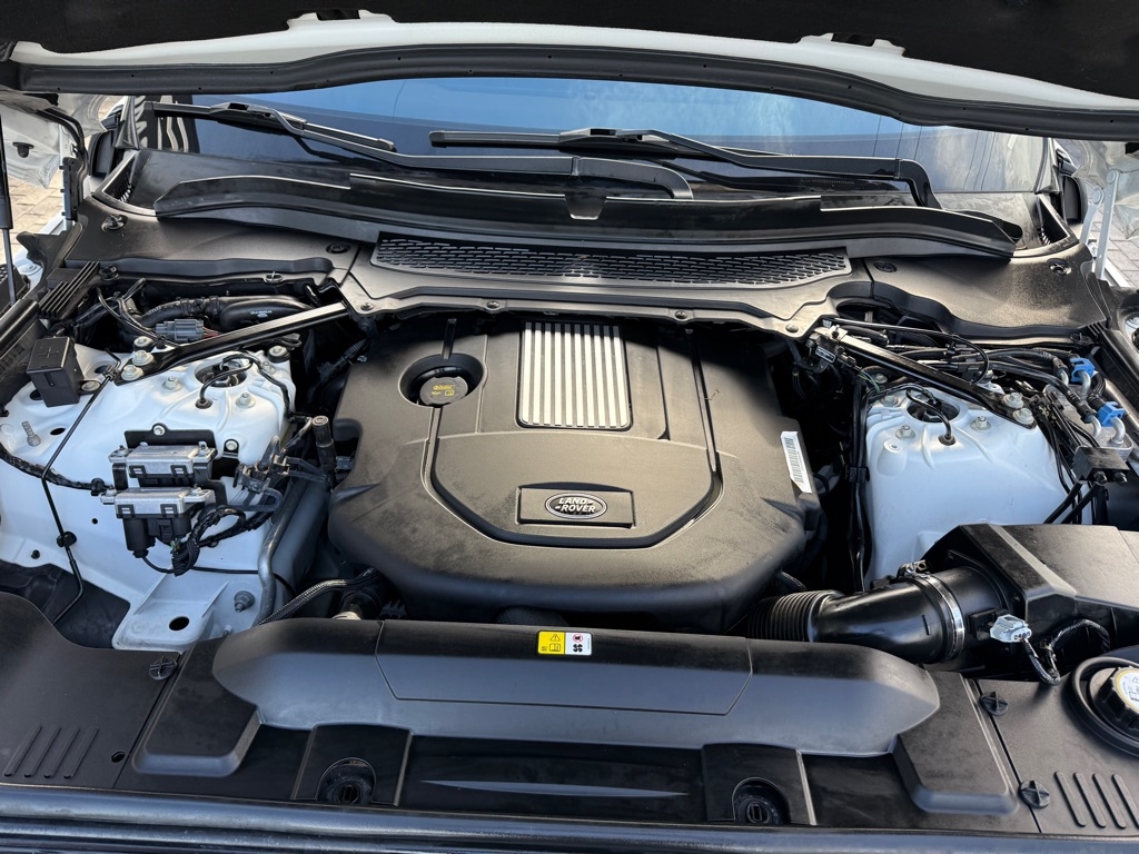 Land Rover Range Rover 4WD 4dr Diesel 2016 Land Rover Range Rover 4WD 4dr Diesel 2016