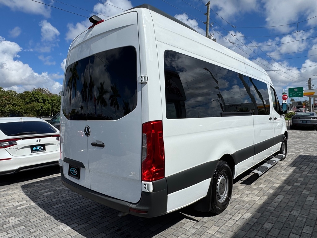 Mercedes-Benz Sprinter Passenger Van 2500 High Roof V6 170" RWD 2020 Mercedes-Benz Sprinter Passenger Van 2500 High Roof V6 170" RWD 2020