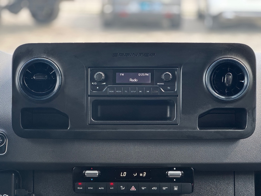 Mercedes-Benz Sprinter Passenger Van 2500 High Roof V6 170" RWD 2020 Mercedes-Benz Sprinter Passenger Van 2500 High Roof V6 170" RWD 2020