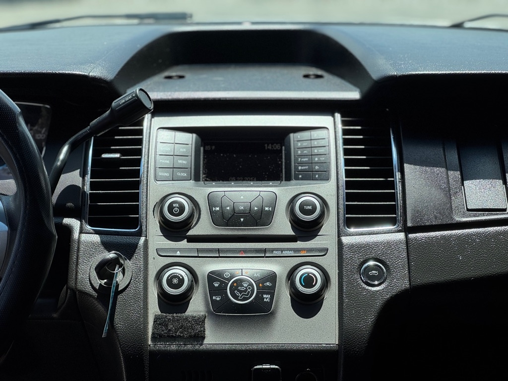 Ford Police Interceptor Sedan AWD 2017 Ford Police Interceptor Sedan AWD 2017