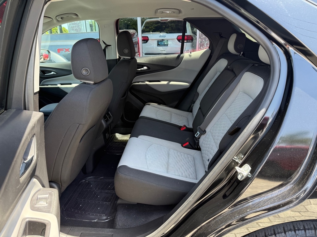 Chevrolet Equinox FWD 4dr LS w/1LS 2020 Chevrolet Equinox FWD 4dr LS w/1LS 2020