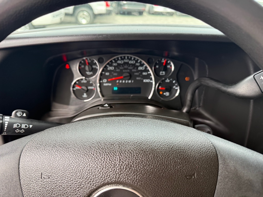 Chevrolet Express Passenger RWD 3500 155" LT 2020