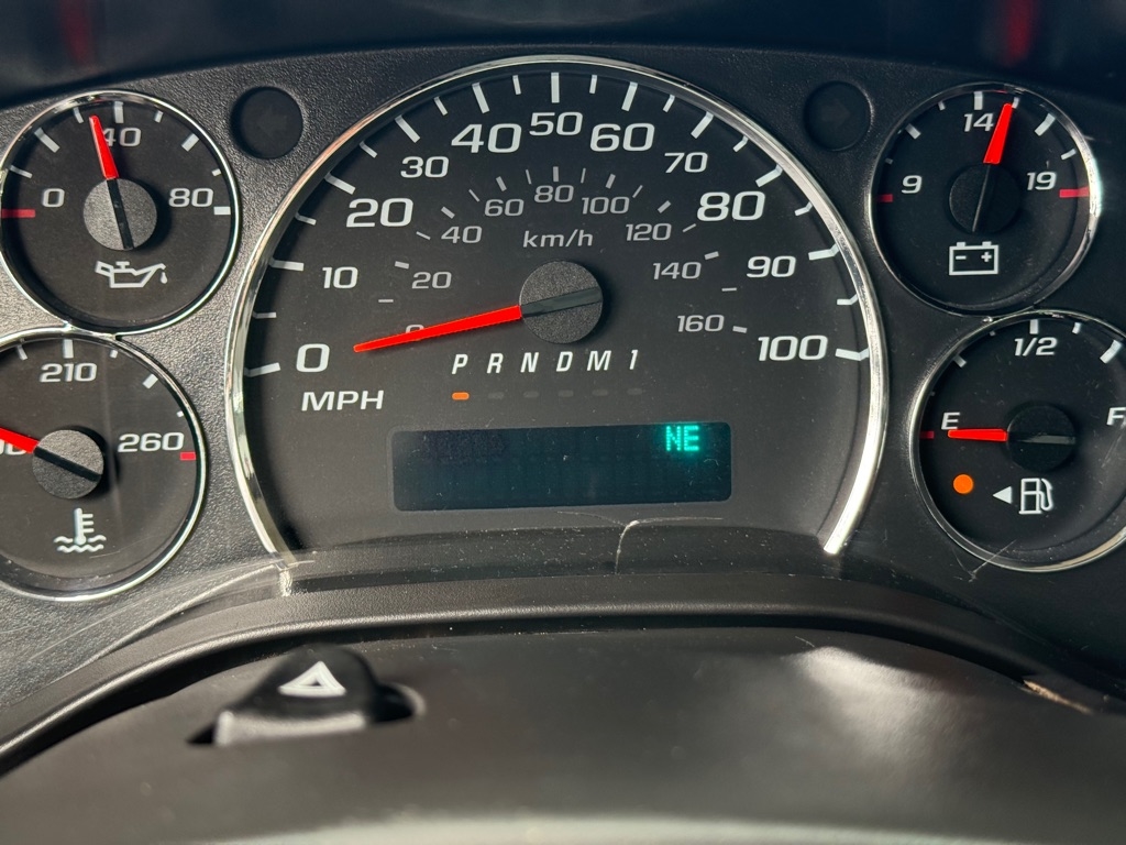 Chevrolet Express Passenger RWD 3500 155" LT 2020