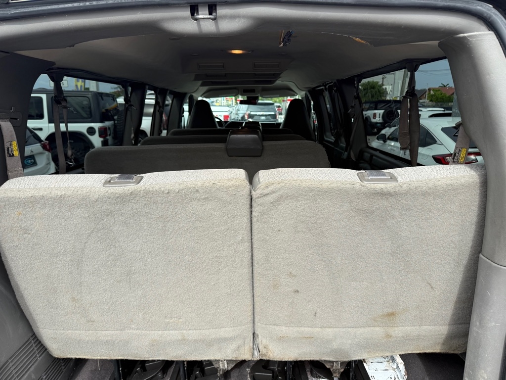 Chevrolet Express Passenger RWD 3500 155" LT 2020