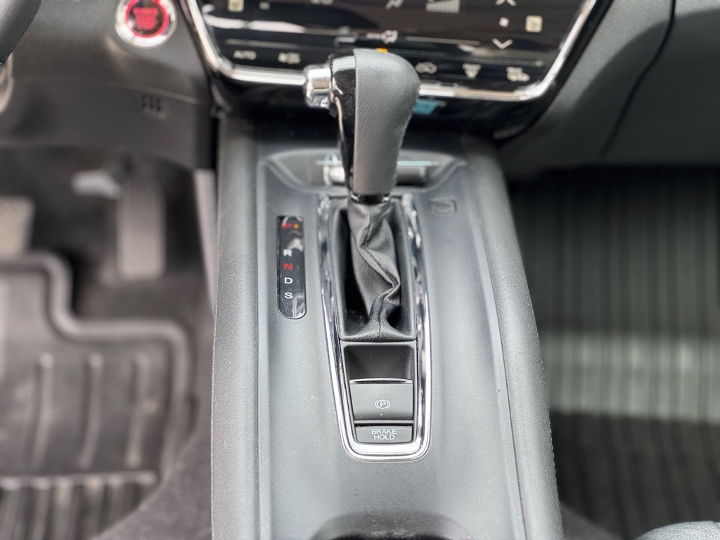 Honda HR-V Touring AWD CVT 2020