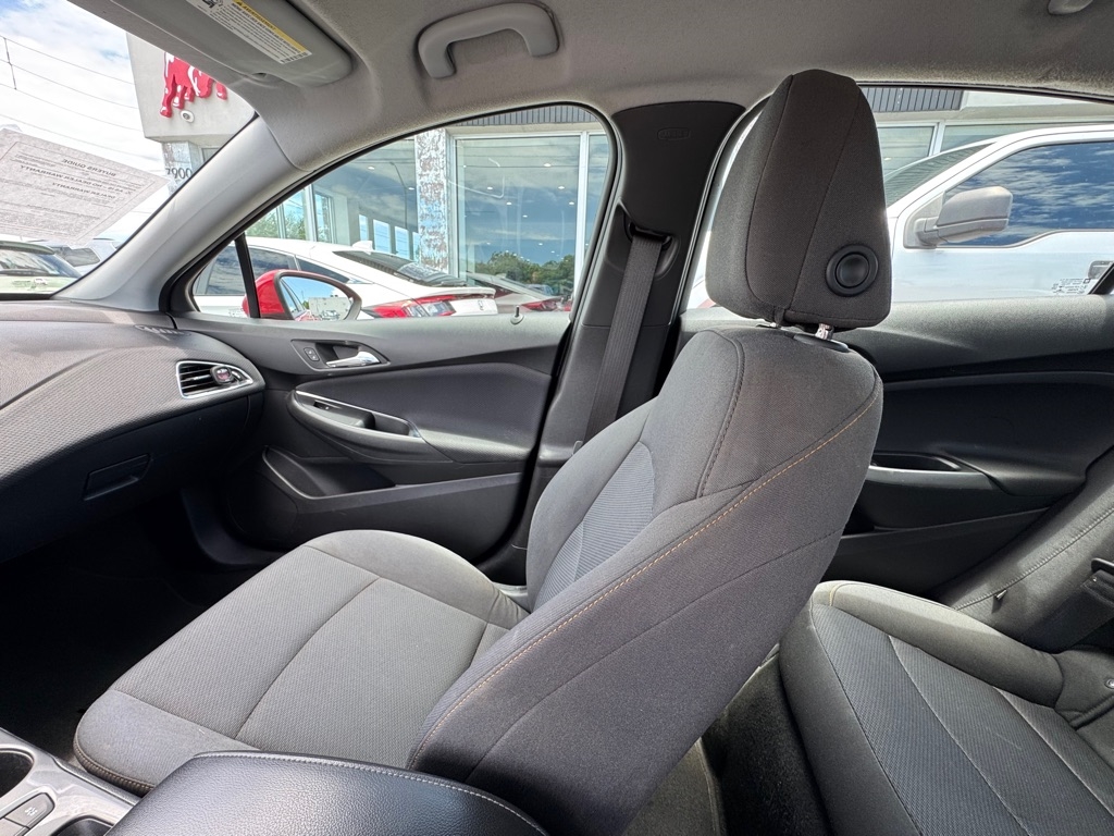 Chevrolet Cruze 4dr Sdn LS 2019 Chevrolet Cruze 4dr Sdn LS 2019