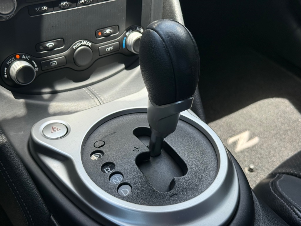 Nissan 370Z Coupe Touring Auto 2018 Nissan 370Z Coupe Touring Auto 2018