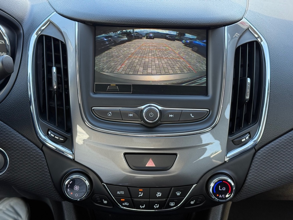 Chevrolet Cruze 4dr Sdn LT 2019 Chevrolet Cruze 4dr Sdn LT 2019