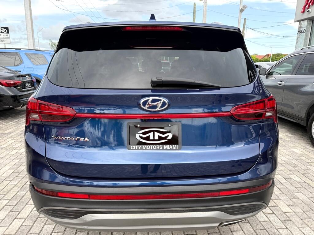Hyundai Santa Fe SEL FWD 2023