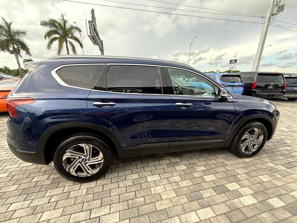 Hyundai Santa Fe SEL FWD 2023