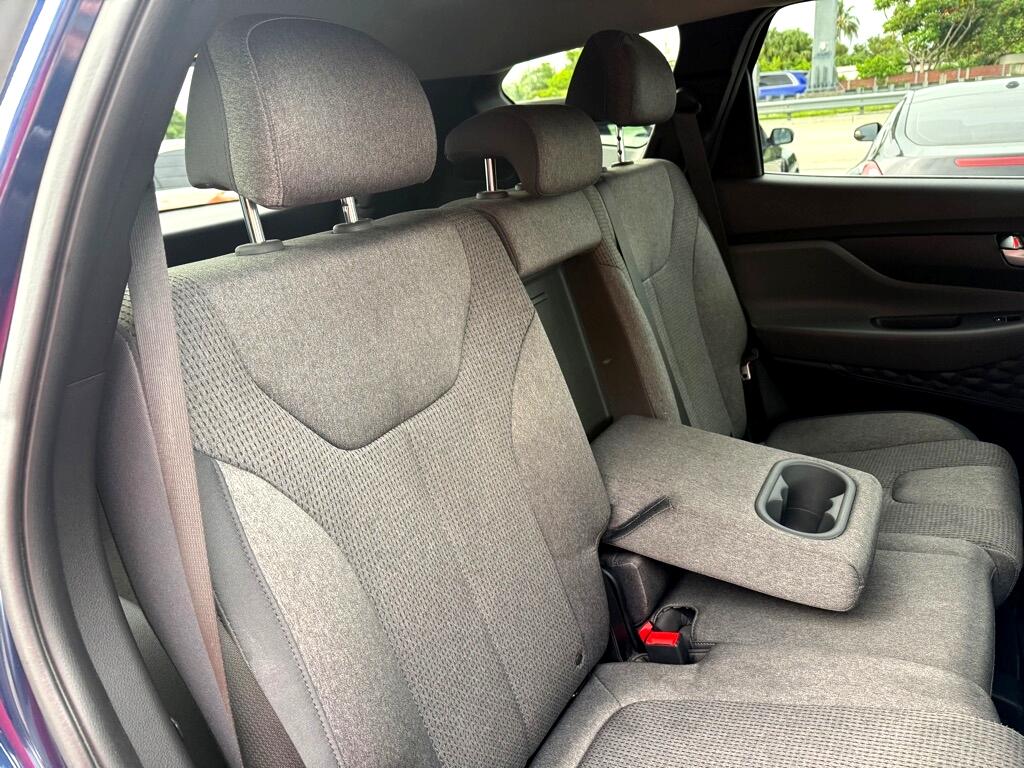 Hyundai Santa Fe SEL FWD 2023
