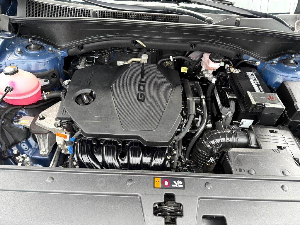 Hyundai Santa Fe SEL FWD 2023