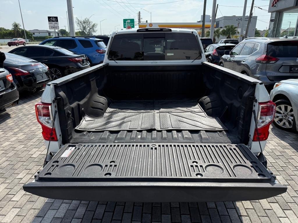 Nissan Titan 4x2 King Cab S 2021