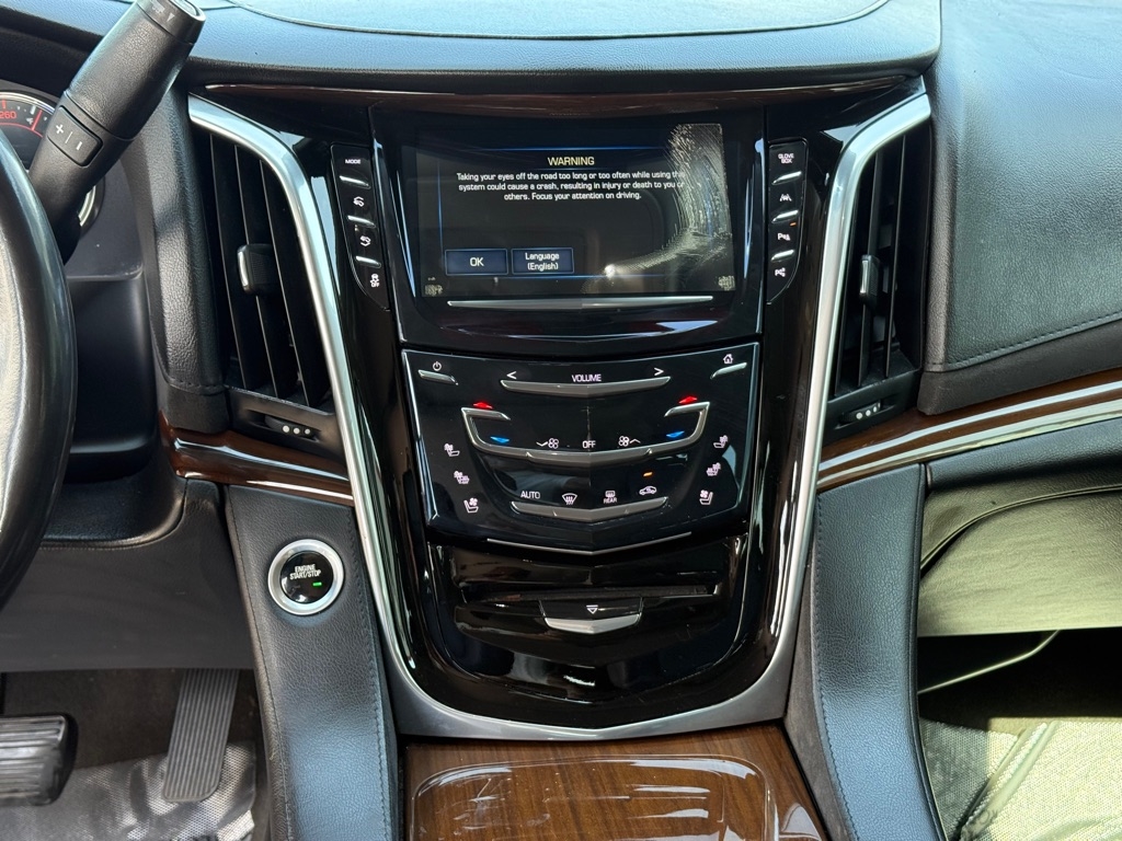 Cadillac Escalade ESV 2WD 4dr Premium Luxury 2020