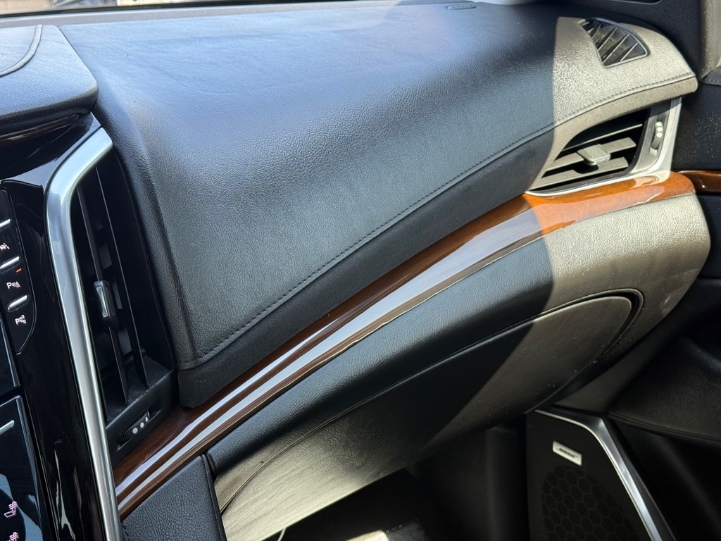 Cadillac Escalade ESV 2WD 4dr Premium Luxury 2020