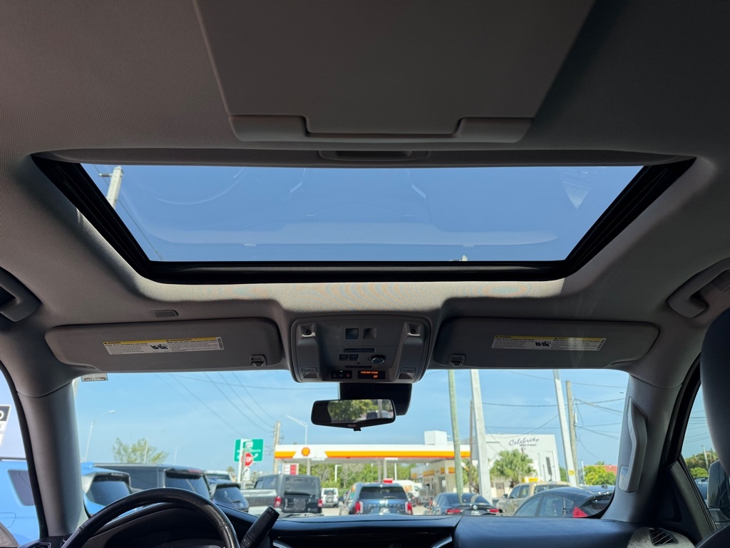 Cadillac Escalade ESV 2WD 4dr Premium Luxury 2020