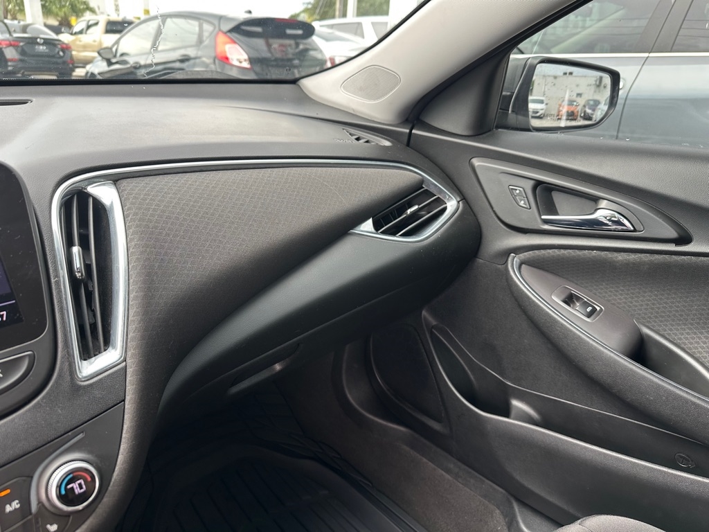 Chevrolet Malibu 4dr Sdn LT 2020 Chevrolet Malibu 4dr Sdn LT 2020