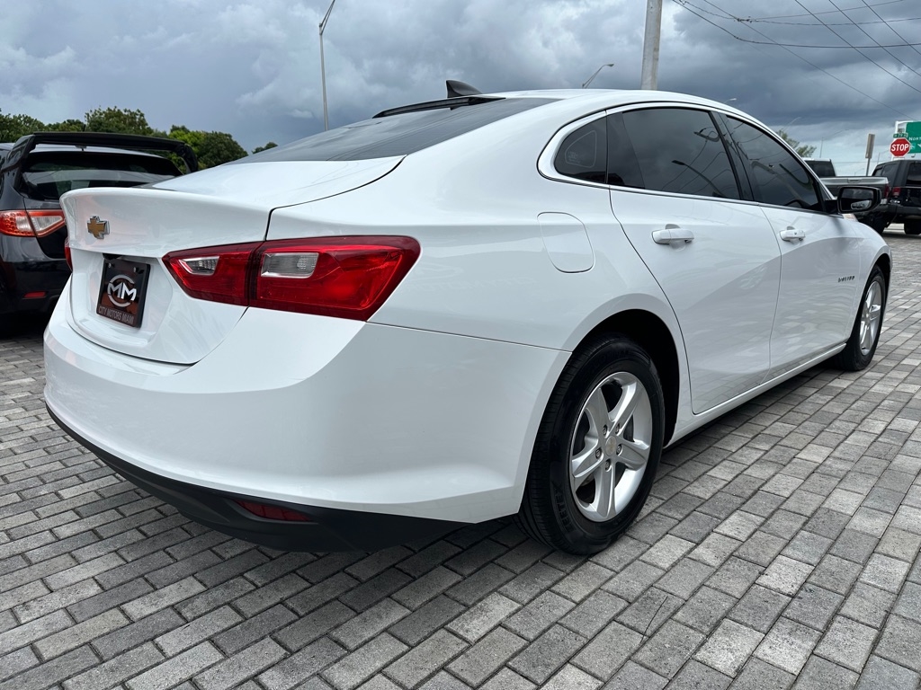 Chevrolet Malibu 4dr Sdn LS w/1LS 2023 Chevrolet Malibu 4dr Sdn LS w/1LS 2023