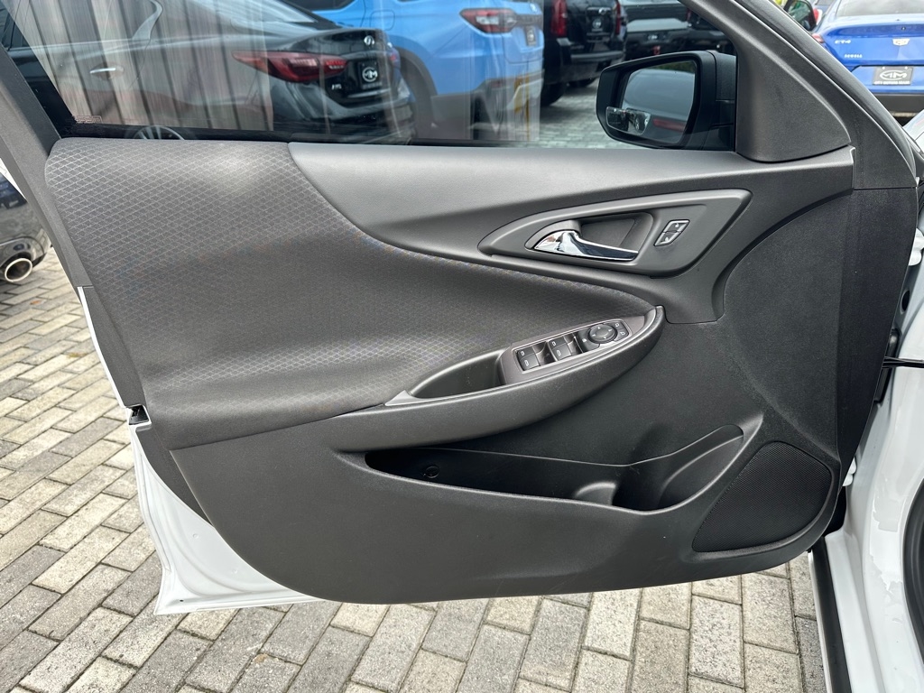 Chevrolet Malibu 4dr Sdn LS w/1LS 2023 Chevrolet Malibu 4dr Sdn LS w/1LS 2023