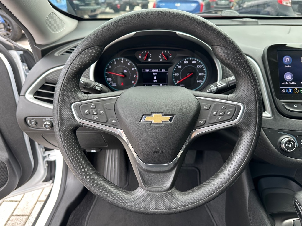 Chevrolet Malibu 4dr Sdn LS w/1LS 2023 Chevrolet Malibu 4dr Sdn LS w/1LS 2023