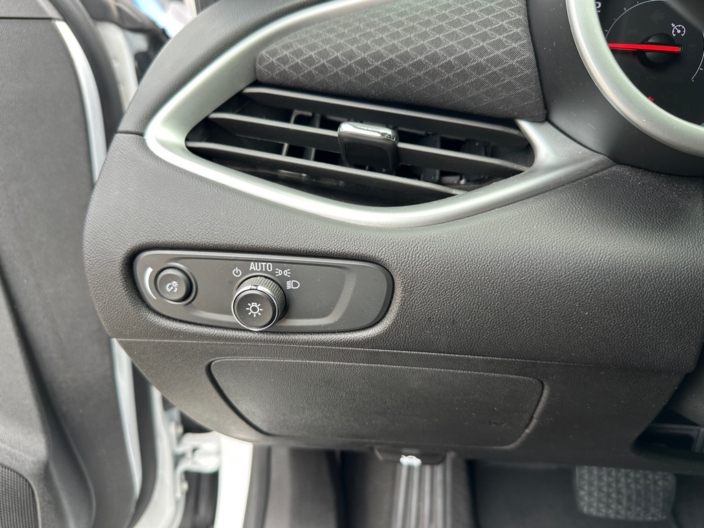 Chevrolet Malibu 4dr Sdn LS w/1LS 2023 Chevrolet Malibu 4dr Sdn LS w/1LS 2023