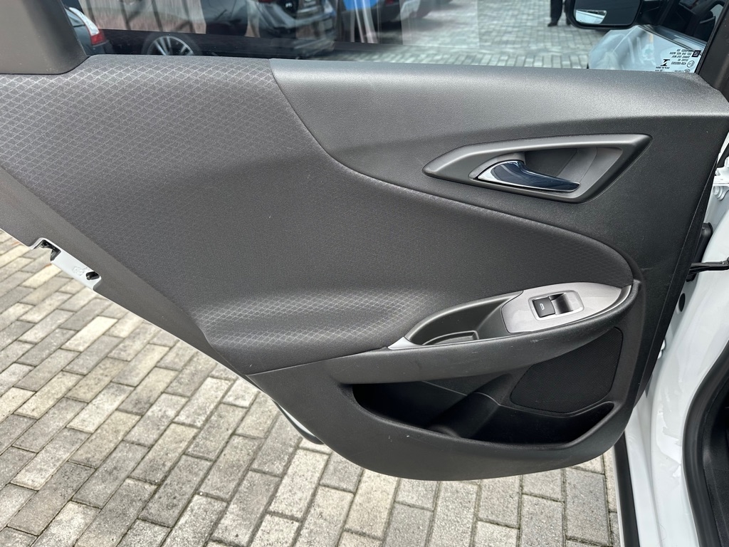 Chevrolet Malibu 4dr Sdn LS w/1LS 2023 Chevrolet Malibu 4dr Sdn LS w/1LS 2023