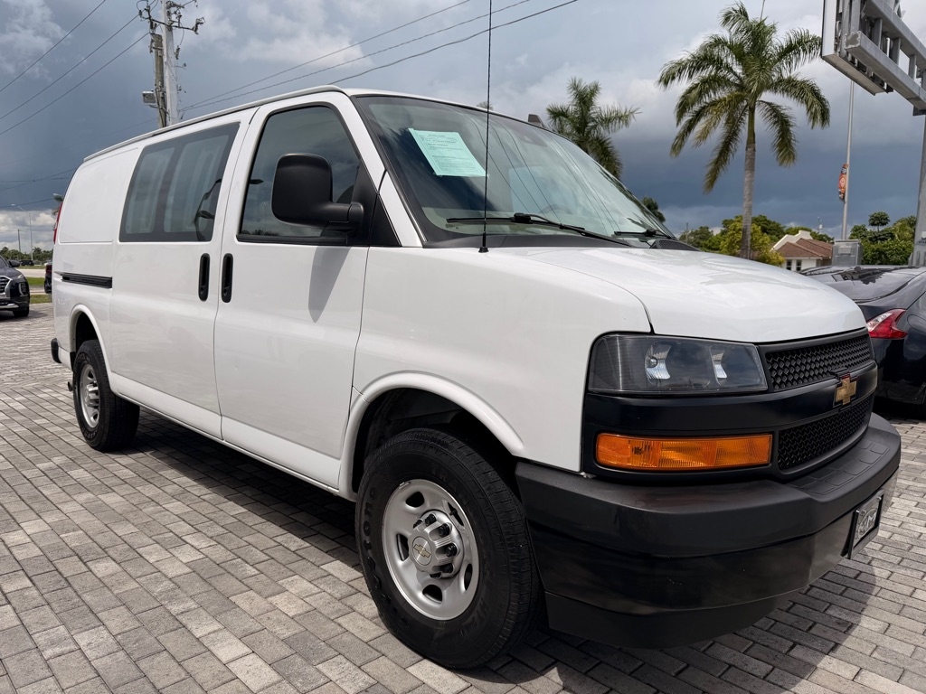 2021 Chevrolet Express Cargo Van RWD 2500 135"