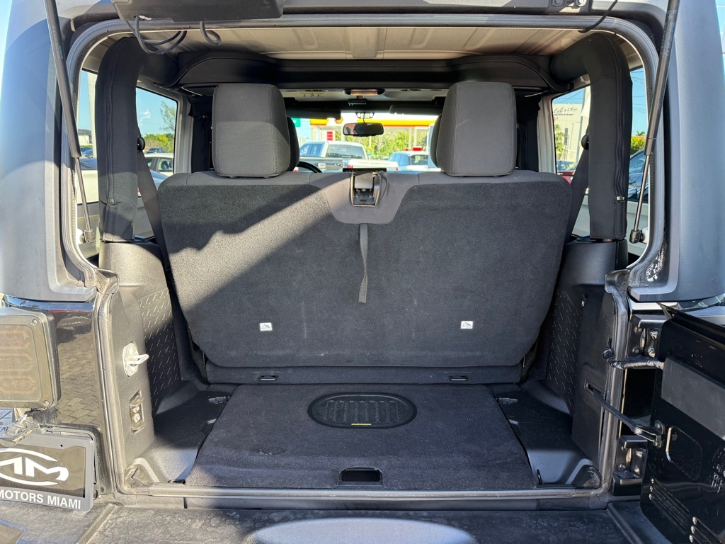 Jeep Wrangler 4WD 2dr Sport 2015